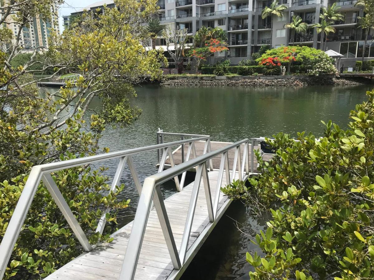 Large Surfers Paradise Apartment With Fantastic Views Gold Coast Dış mekan fotoğraf